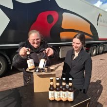 bezorging Anja met bakfiets Van der Valk maart 2025